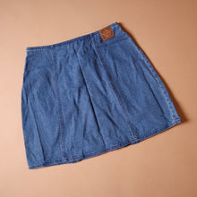 Load image into Gallery viewer, Vintage Classic Button Up Denim Skirt
