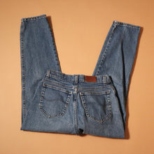 Load image into Gallery viewer, Vintage Petite Lee High Waist Jeans
