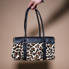 Load image into Gallery viewer, Y2K Fuzzy Cheetah Print Shoulder Bag
