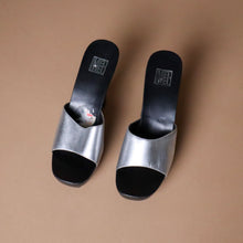 Load image into Gallery viewer, Y2K Silver Wooden Wedge Sandals

