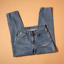 Load image into Gallery viewer, Vintage Petite Lee High Waist Jeans

